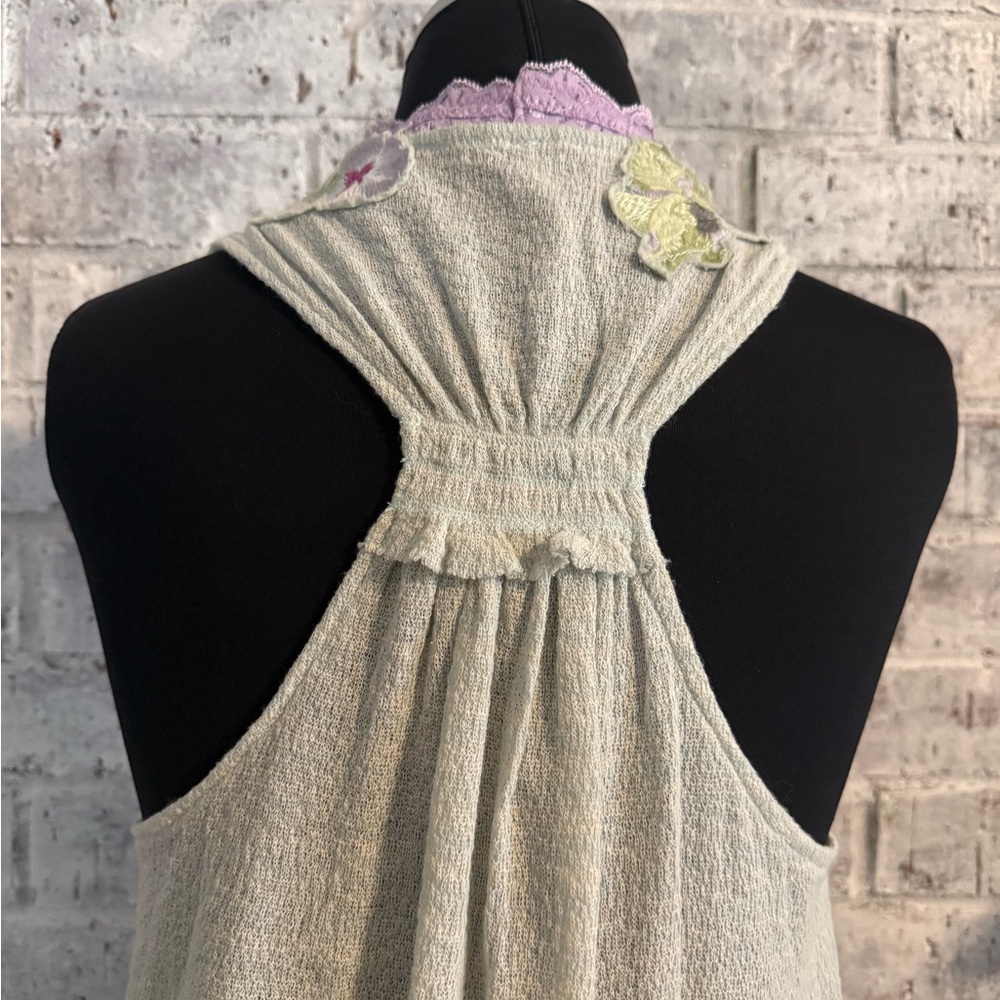 Free People Light Green Camisole with Lilac Lace and Floral Appliqué - Picture 4 of 12